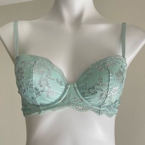 Victoria's Secret Dream Angels Lined Demi Bra
